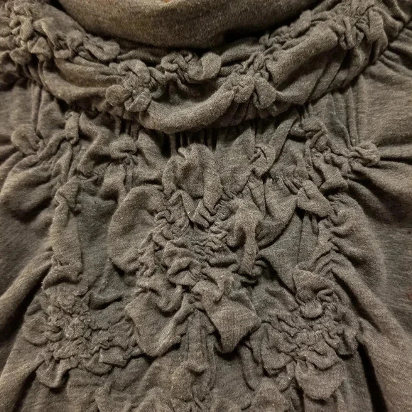 Anthro Deletta Gathered Ruched Top, Gray, Medium - Picture 3 of 6